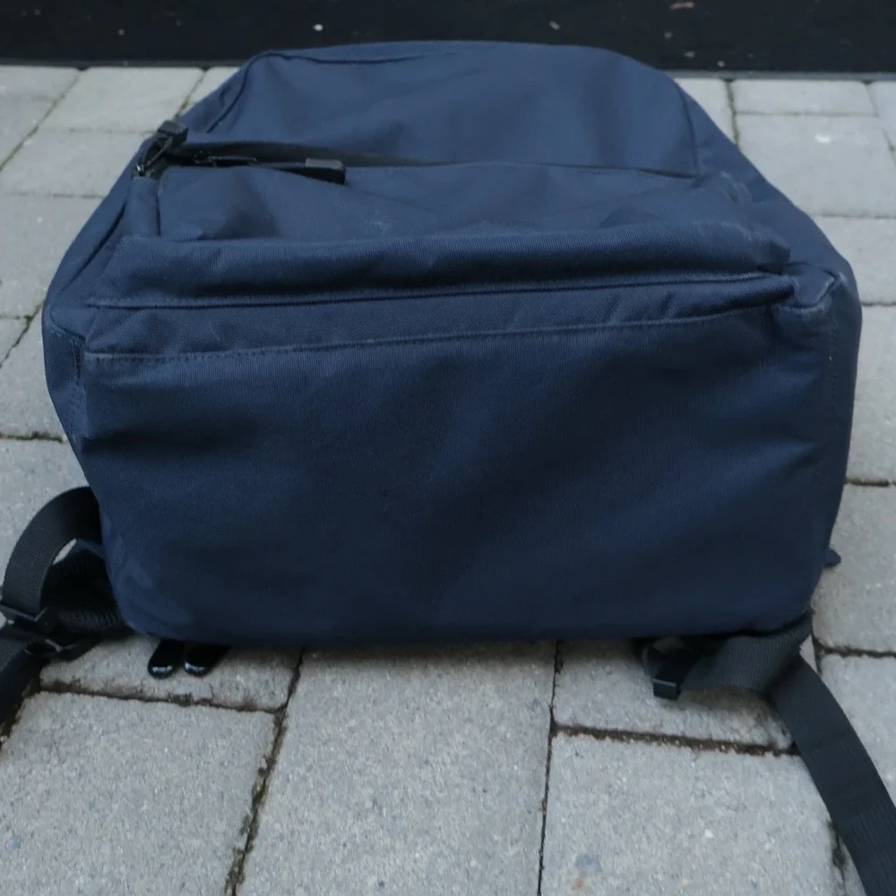 Lo & Sons The Hanover Deluxe 2 Backpack Laptop in Navy Blue -Everyday Travel Bag